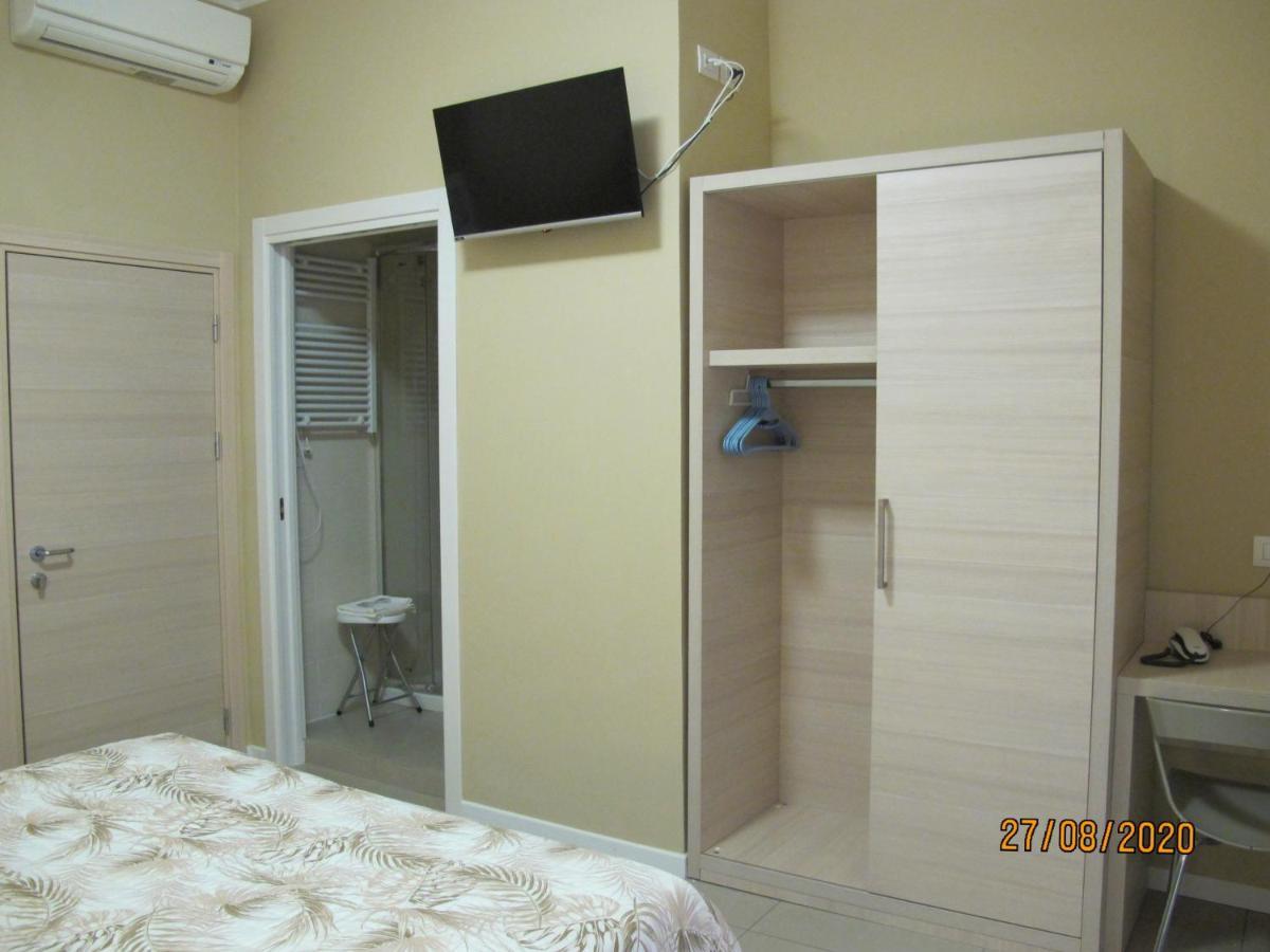 Santa Barbara Hotel & Apartments Bellaria-Igea Marina Ngoại thất bức ảnh