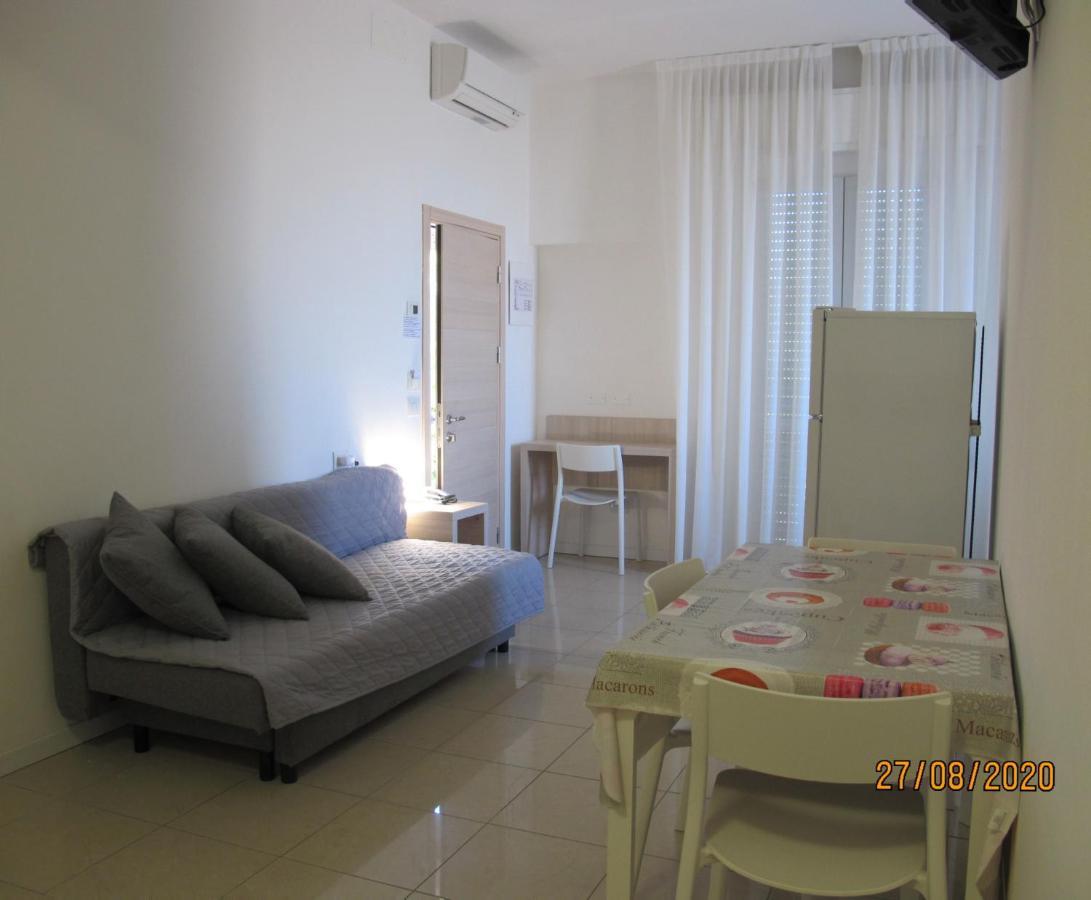 Santa Barbara Hotel & Apartments Bellaria-Igea Marina Ngoại thất bức ảnh