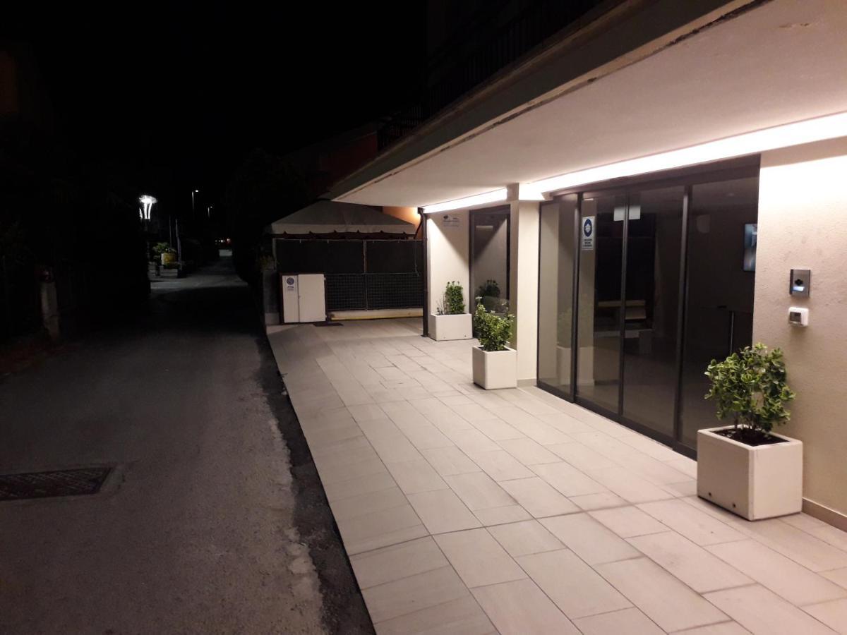 Santa Barbara Hotel & Apartments Bellaria-Igea Marina Ngoại thất bức ảnh