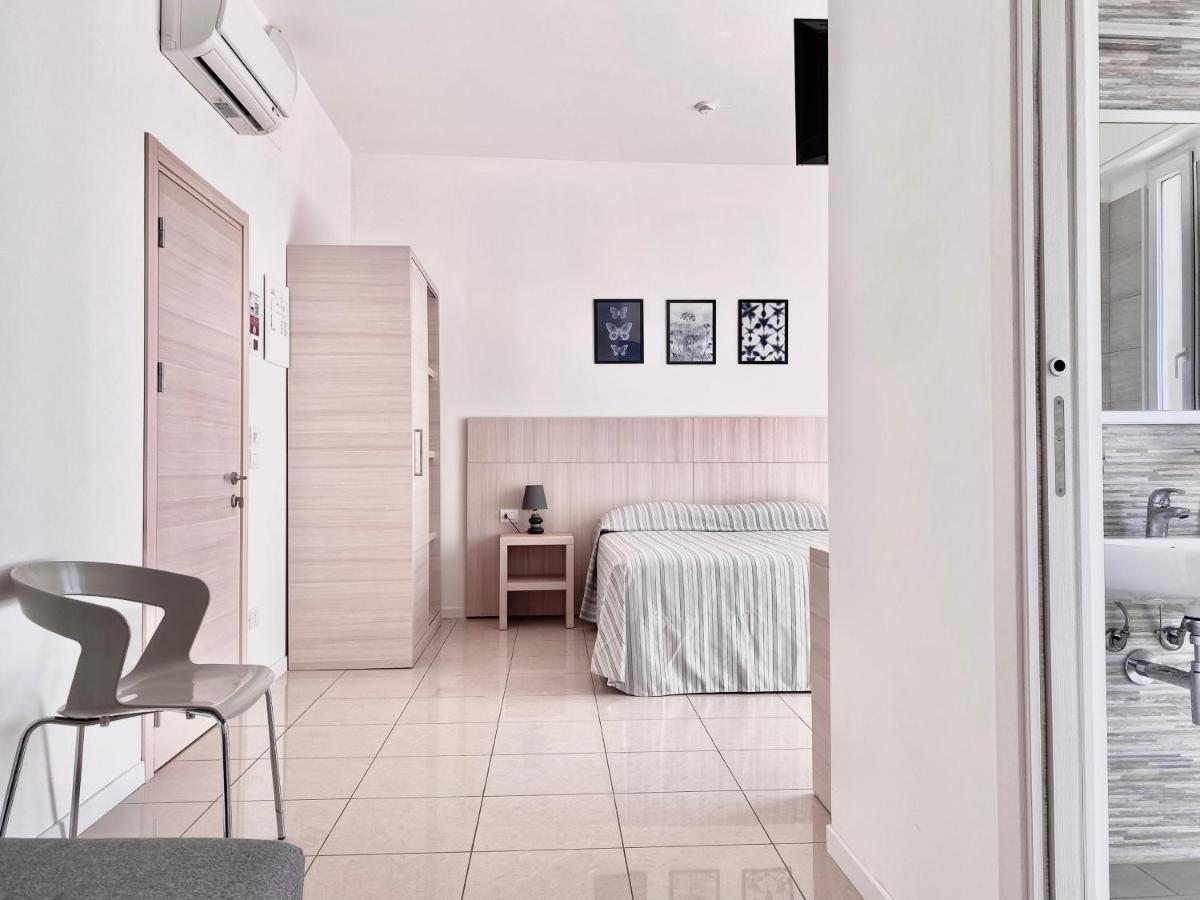 Santa Barbara Hotel & Apartments Bellaria-Igea Marina Ngoại thất bức ảnh
